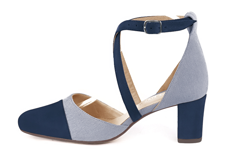 Navy blue and mouse grey women's open side shoes, with crossed straps. Round toe. Medium block heels. Profile view - Florence KOOIJMAN